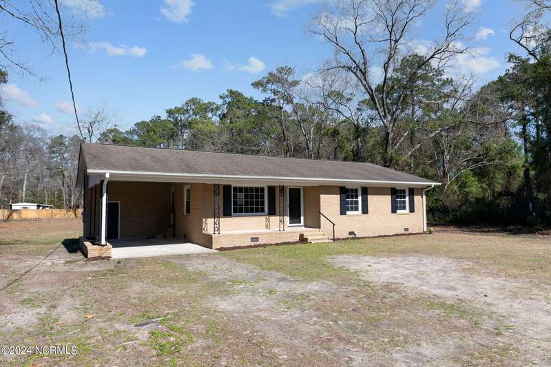 1101 Broad Creek Road, New Bern, NC 28560  625009067 for Sale
