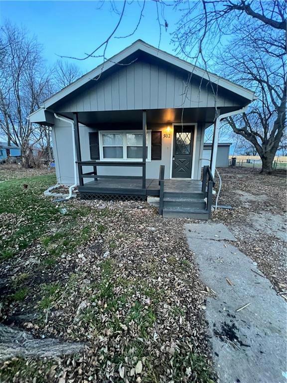 502 MAIN ST, Henrietta, MO 64036 Single Family Residence For Sale  MLS# 2466651