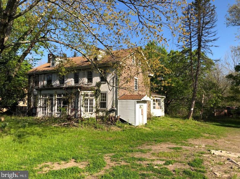 1131 General Washington Memorial Blvd, Washington Crossing, PA 18977 - MLS PABU2063332 for Sale