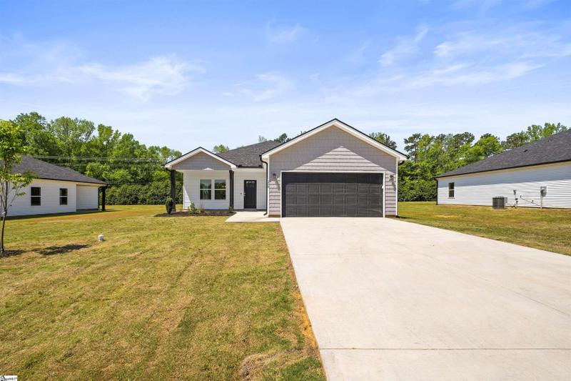 Clinton, Laurens County, SC House for sale Property ID: 418667723