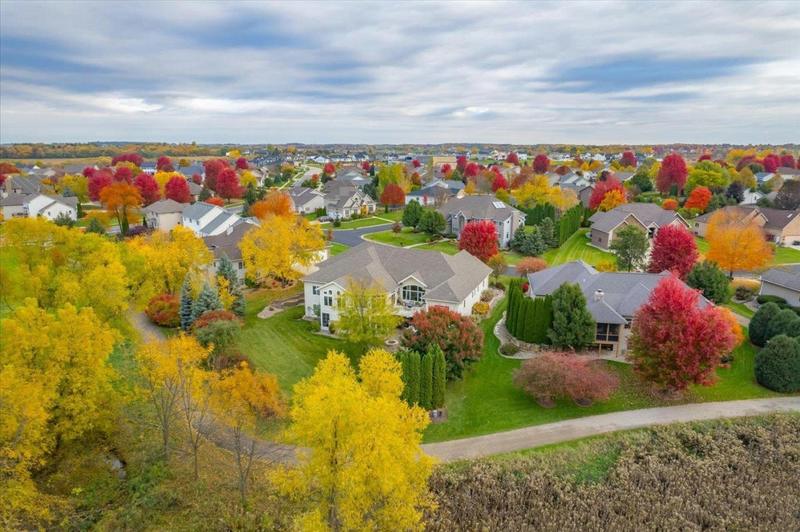 1969 FRAWLEY DR, Sun Prairie, WI 53590 Single Family Residence For Sale  MLS# 1969668