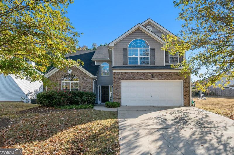 69 St Charles Pl, Sharpsburg, GA 30277 - MLS 10239084 for Sale