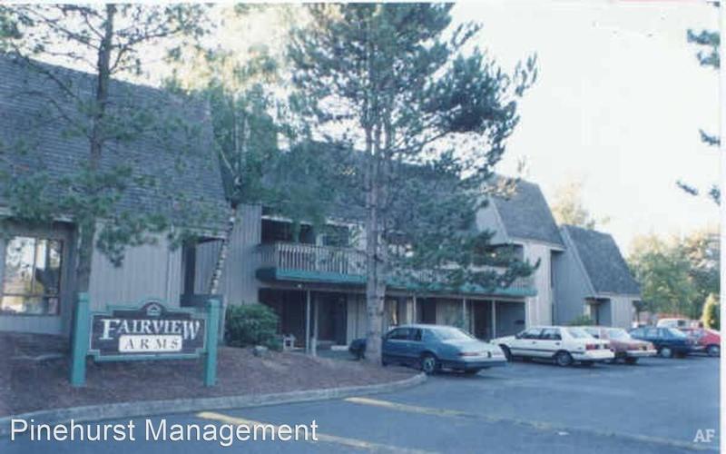 305 7th St for Sale