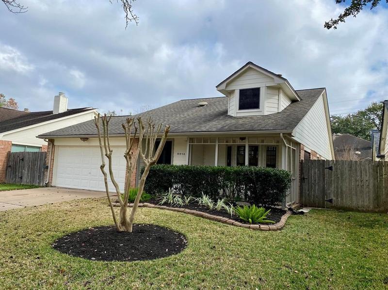 2015 Creek Valley Ln, Sugar Land, TX 77478 - MLS 90949899 for Rent