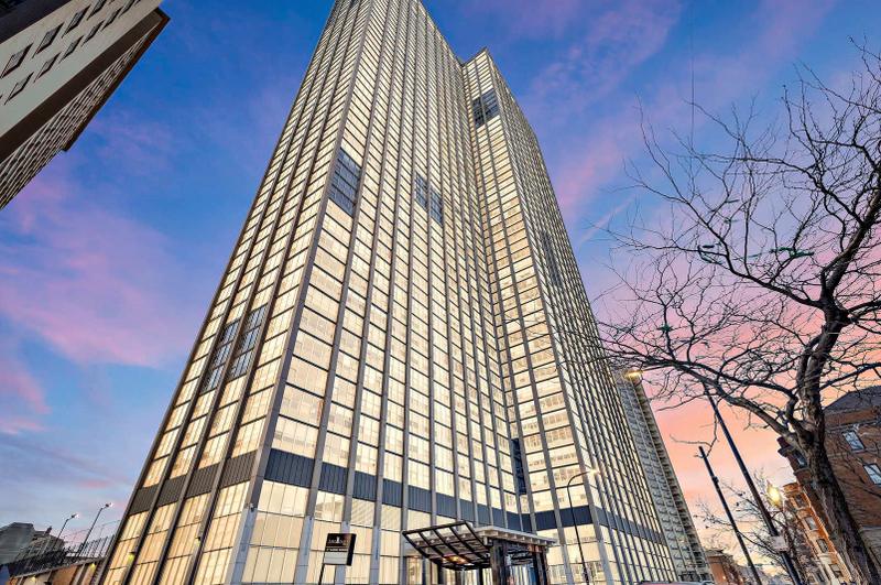 655 W Irving Park Rd #1201, Chicago, IL 60613 - MLS 11969737 for Sale