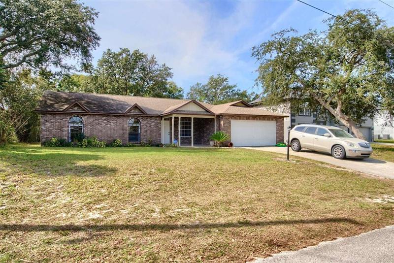 653 ARMADILLO DRIVE, DELTONA, FL 32725  625255307 for Sale