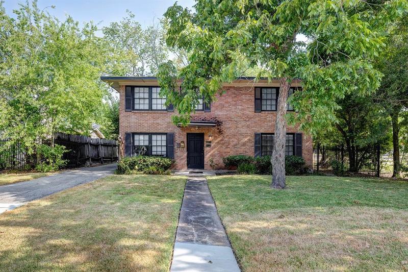 4502 Larch Lane, Bellaire, TX 77401 for Rent