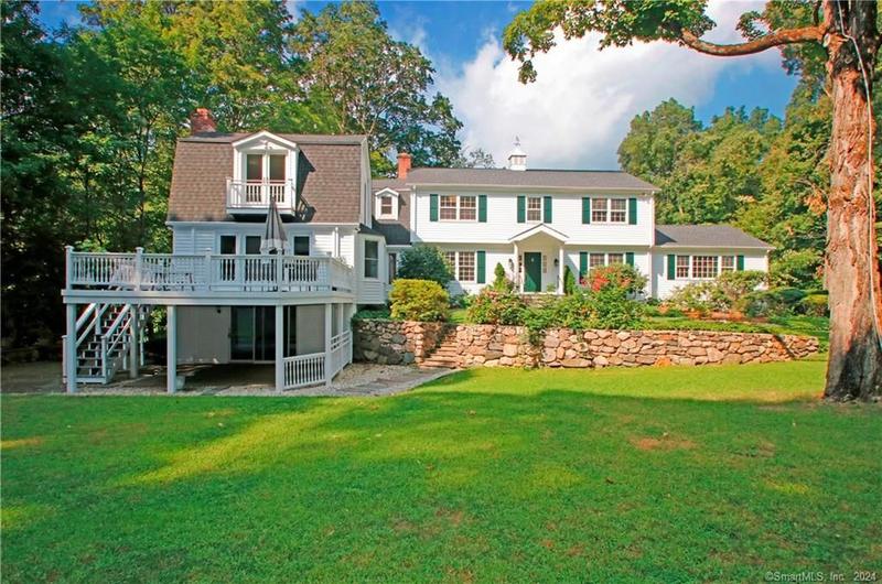 380 Webbs Hill Rd, Stamford, CT 06903  MLS# 170620244 for Sale