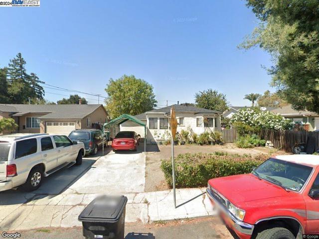 2377 Poplar Ave, East Palo Alto CA 94303 for Sale
