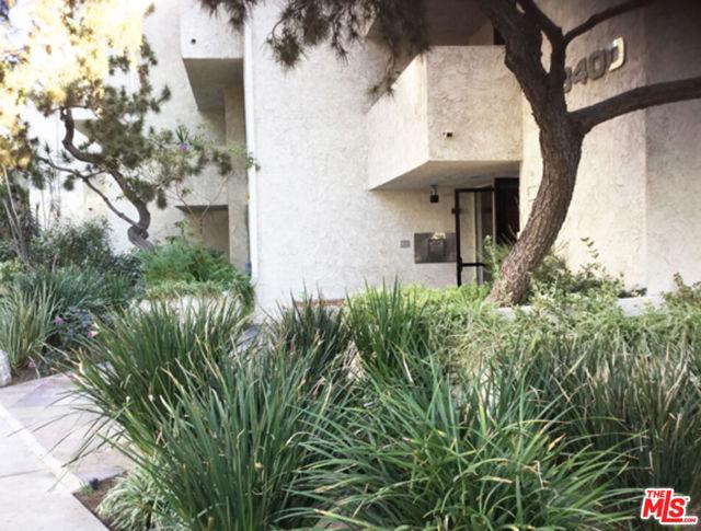 8400 De Longpre 311, West Hollywood CA 90069 for Sale