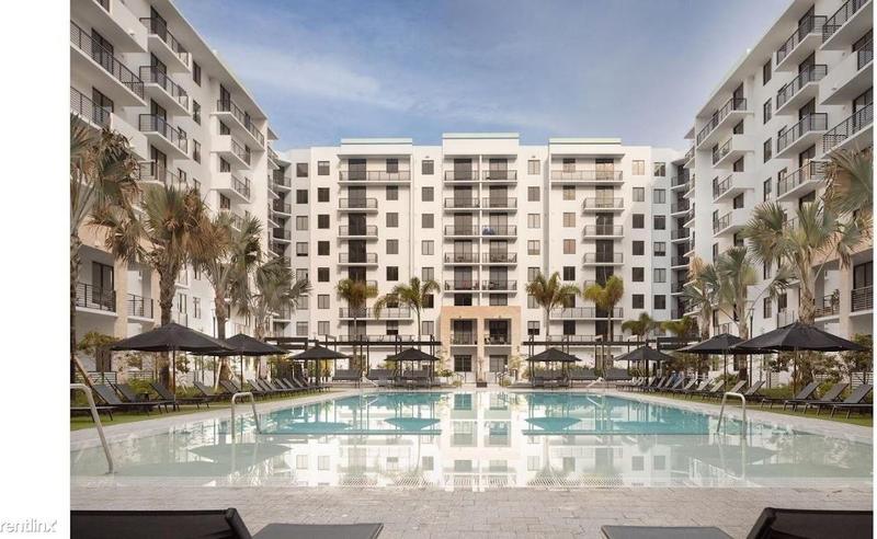 $$2250$$ /1Ba -1Ba / DEPOSIT FEE $1.000!  11099 Biscayne Blvd for Sale