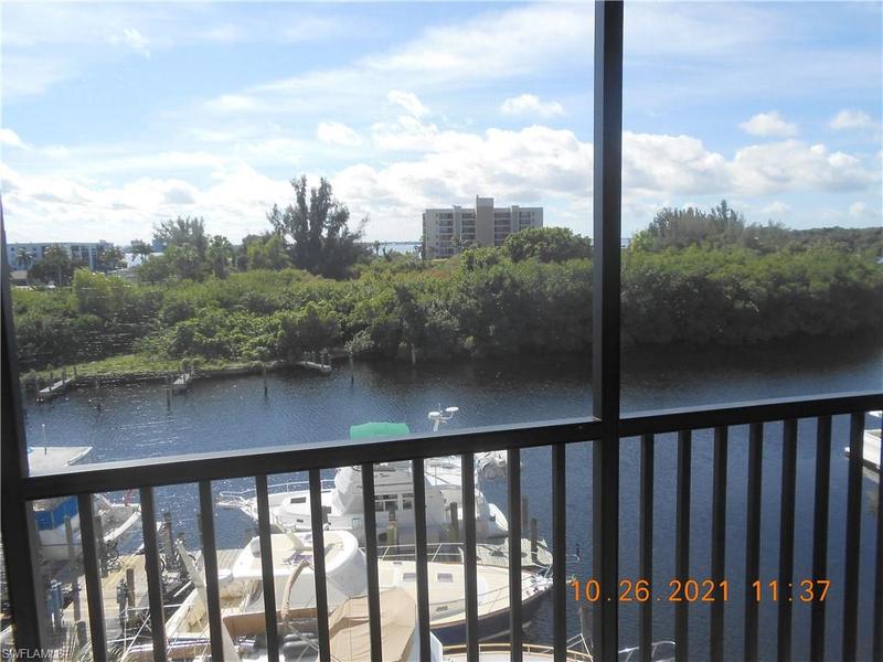 3458 Hanbird Bridge Parkway, Unit 143, North Fort Myers, FL 33903 for Rent