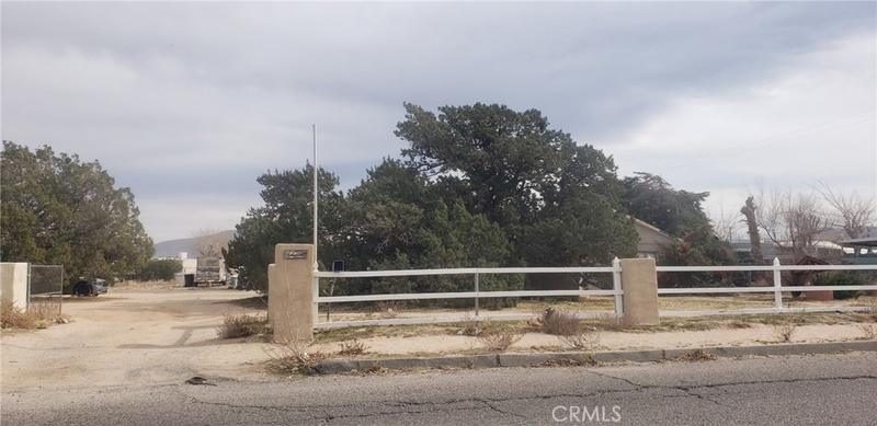 9257 C Avenue, Hesperia, CA 92345 for Sale