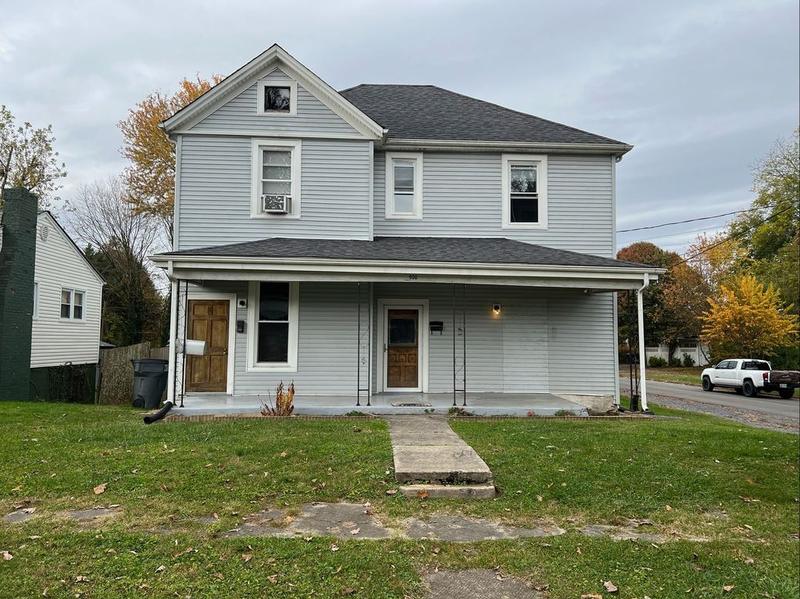 Unit 1 - 900 Florida Ave - Bristol, TN for Rent