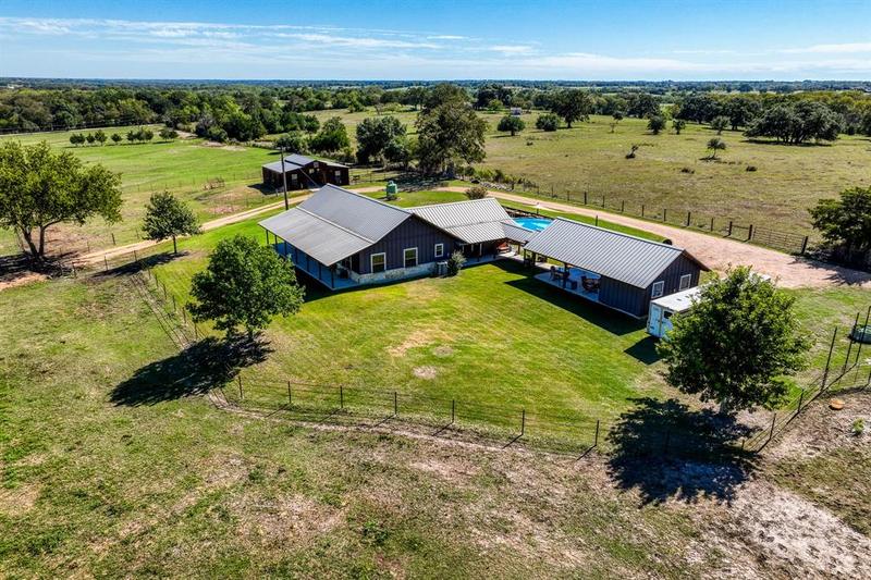 5810 Jaeger Road, Burton, TX 77835 for Sale