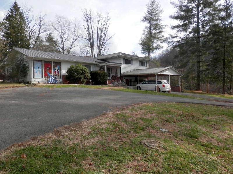 Lakewood, PENNINGTON GAP, VA 24277  622418143 for Rent