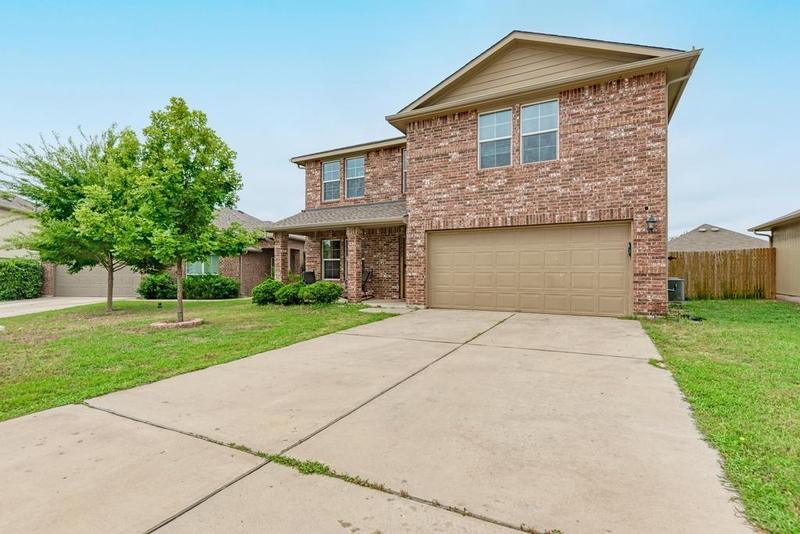 18425 Weatherby Ln, Elgin, TX 78621 for Sale
