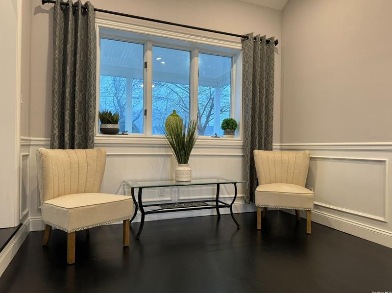 21 Huron St, Port Jefferson Station, NY 11776 - MLS 3531535 for Sale