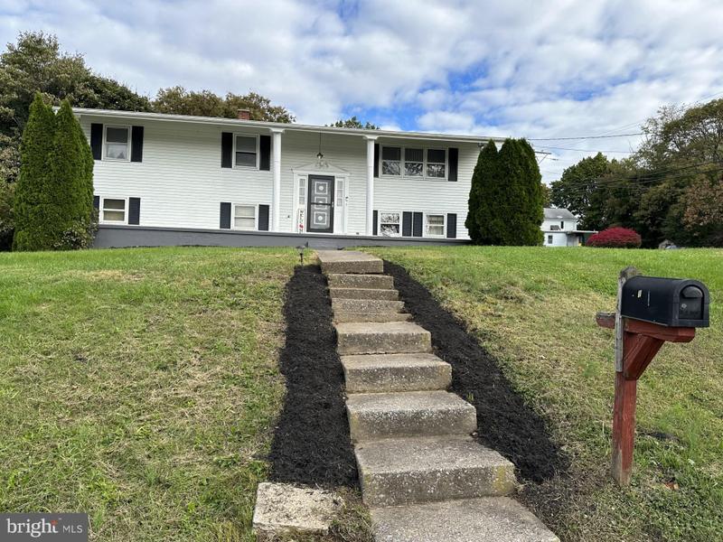2312 Oxford Avenue, Harrisburg, PA 17109 for Sale