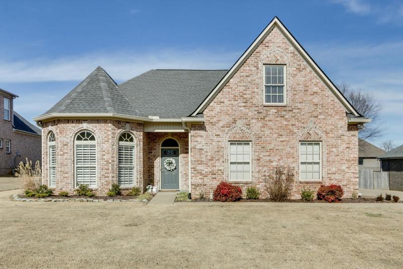 1080 NEALCREST CIR, Spring Hill, TN 37174 Single Family Residence For Sale  MLS# 2617785