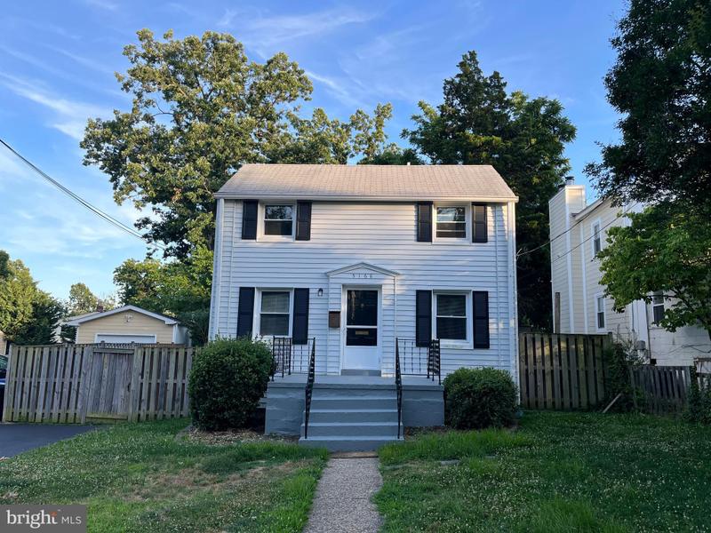 5168 11th Street South, Arlington, VA 22204 for Rent