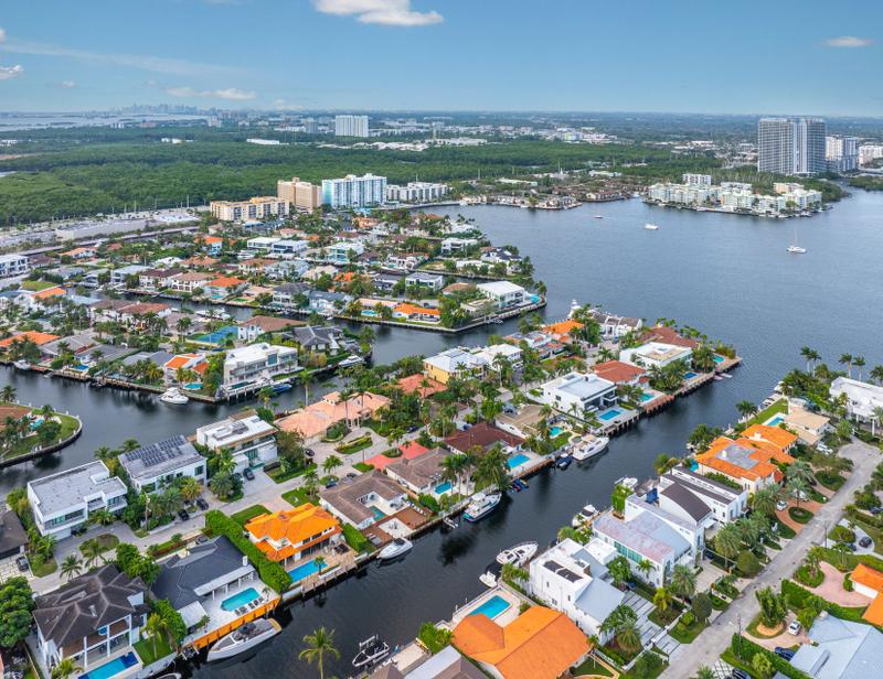 North Miami Beach, Miami-Dade County, FL House for sale Property ID: 418853682