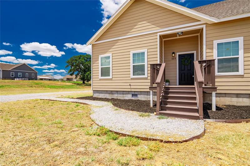 115 Dove Ln, Boyd, TX 76023 for Sale