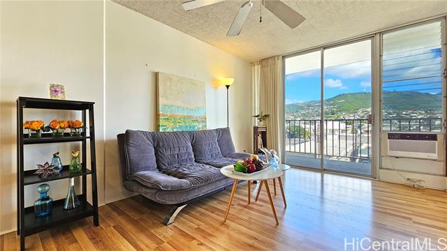 2121 Algaroba Street 404, Honolulu HI 96826 for Sale
