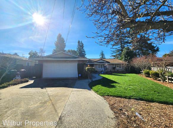 1420 Brookmill Rd - Los Altos, CA 94024 - Home For Rent