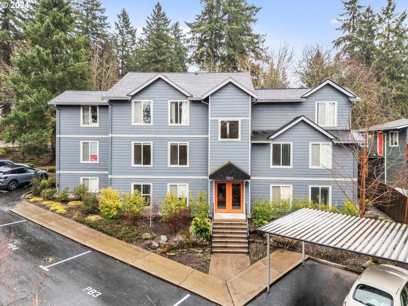 7925 SW 40TH AVE C, Portland OR 97219 for Sale