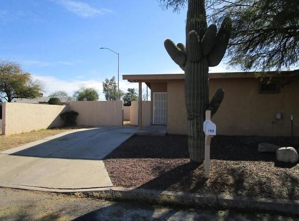 1305 S Wilson Ave - Tucson, AZ 85713 - Home For Rent