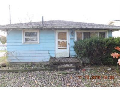 Ellis Ave NE for Sale