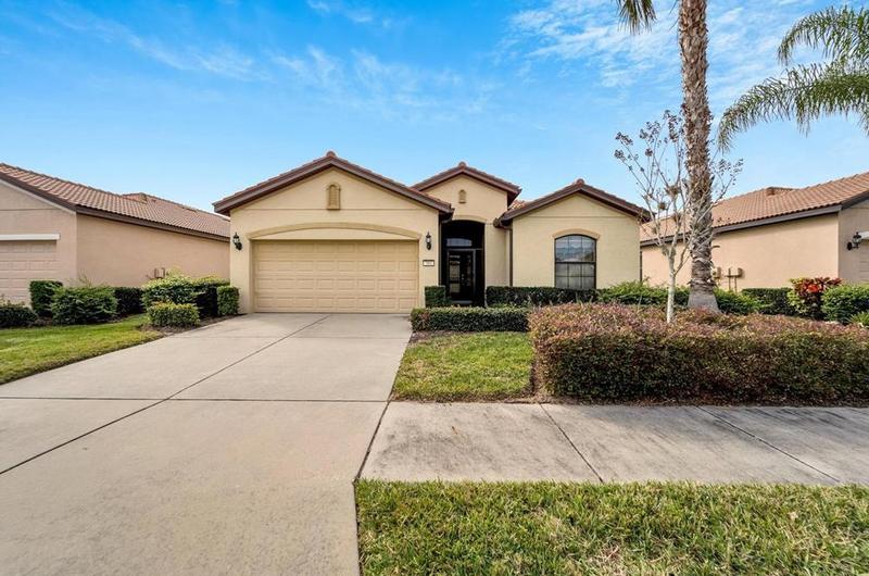 364 Cedar Falls Dr, Apollo Beach, FL 33572 - MLS T3493532 for Sale