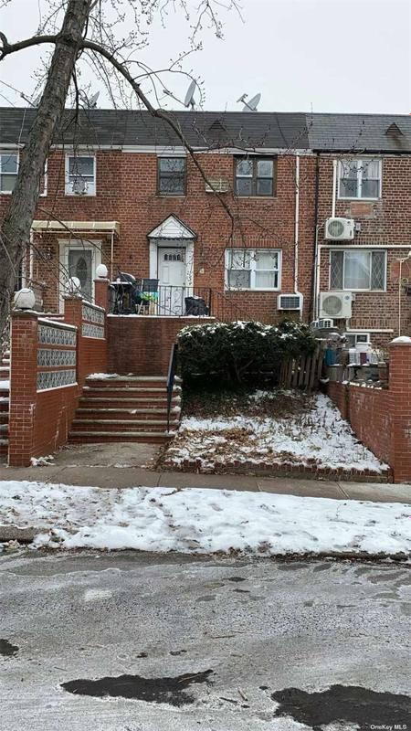 Flushing, Queens County, NY House for sale Property ID: 418740943