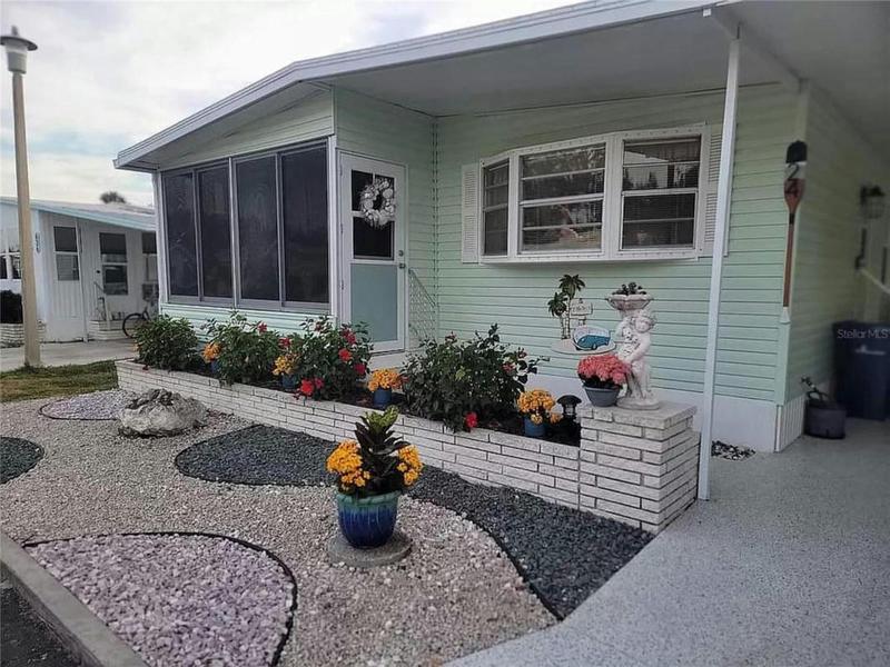 624 CERVINA DR, VENICE, FL 34285 Manufactured Home For Sale  MLS# O6176066