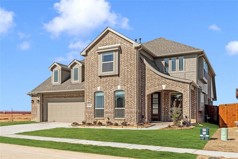 1008 Moss Grove Trl, Justin, TX 76247 for Sale