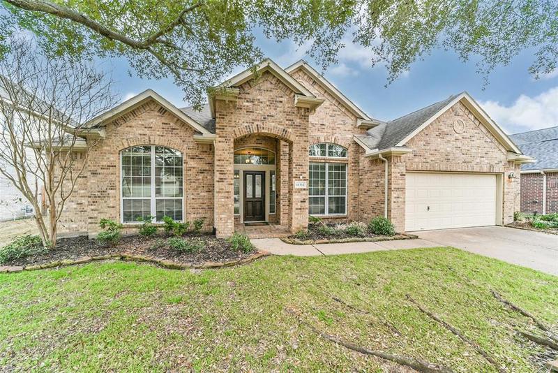 11322 Wooded Creek Ln, Cypress, TX 77433 for Sale