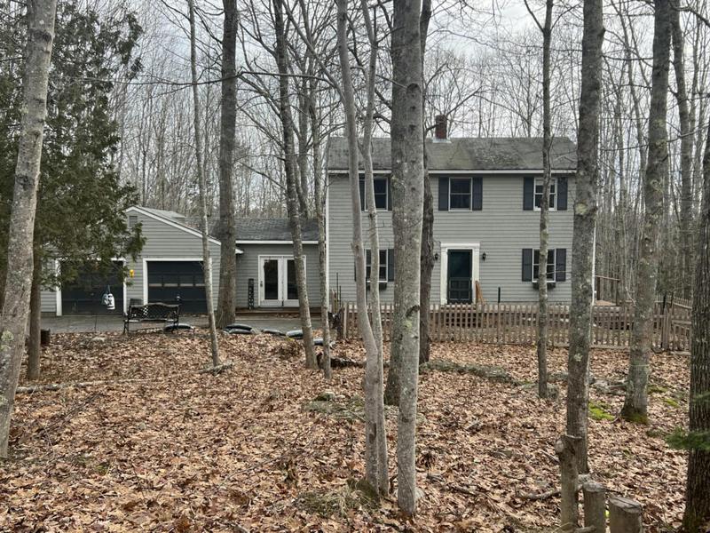 125 ELLSWORTH RD, Blue Hill, ME 04614 Single Family Residence For Sale  MLS# 1579839 for Rent