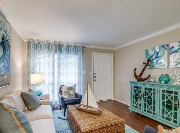 1901 Lakeside Dr unit 108 - Seabrook, TX 77586 - Home For Rent