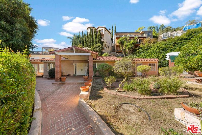8819 Evanview Drive, Los Angeles, CA 90069 for Sale