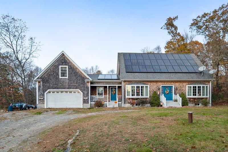 18 Providence Street, Rehoboth, MA 02769 for Sale