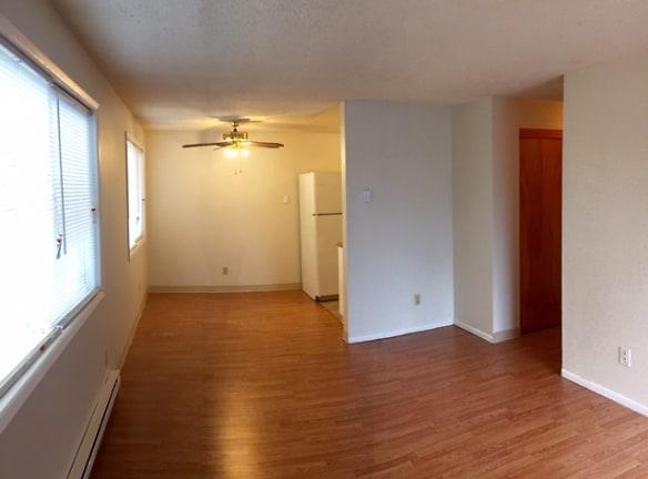 2615 Neals Lane - Vancouver, WA 98661 - Home For Rent