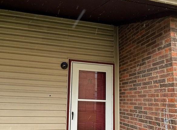 163 Cemetery Rd - Williamsburg, KY 40769 - Home For Rent