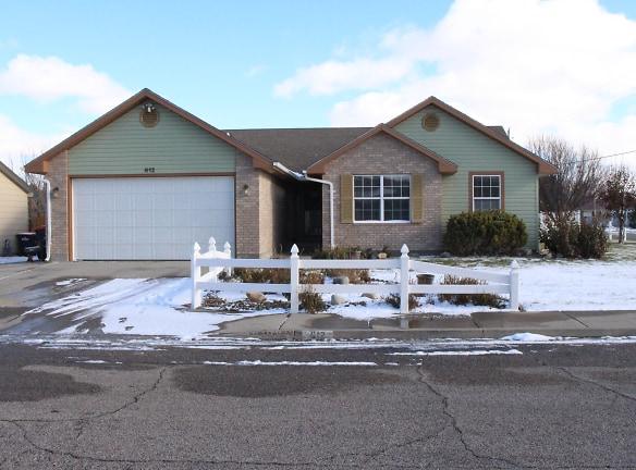 612 Navajo Loop - Twin Falls, ID 83301 - Home For Rent