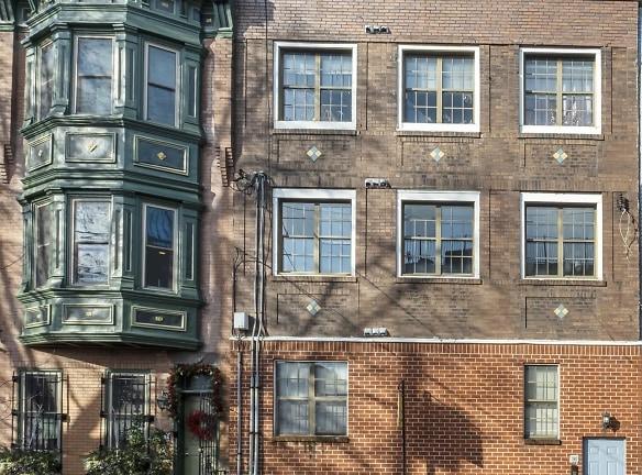 610 S American St #3 - Philadelphia, PA 19147 - Home For Rent