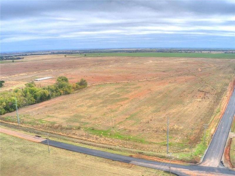 2251 S May Avenue, Guthrie, OK 73044  609097746 for Sale