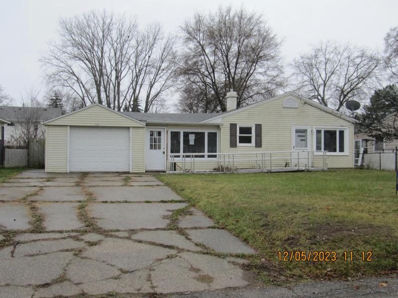 120 DUNKIRK ST SE, Grand Rapids, MI 49548 Single Family Residence For Sale  MLS# 23143917