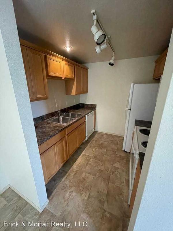 973 E Jefferson ST #15  973 E. Jefferson St. for Sale