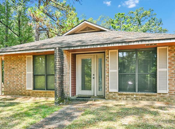 887 Woodridge Pl - De Ridder, LA 70634 - Home For Rent