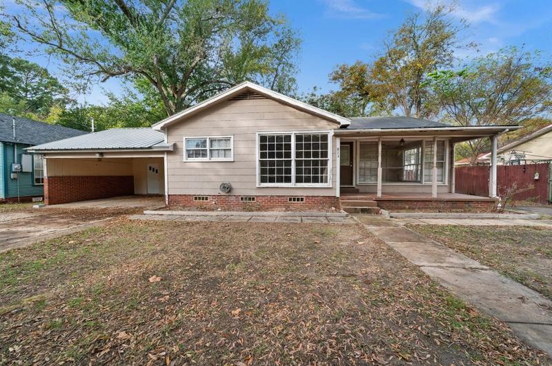 813 University St, Mineola, TX 75773 - MLS 20477808 for Sale